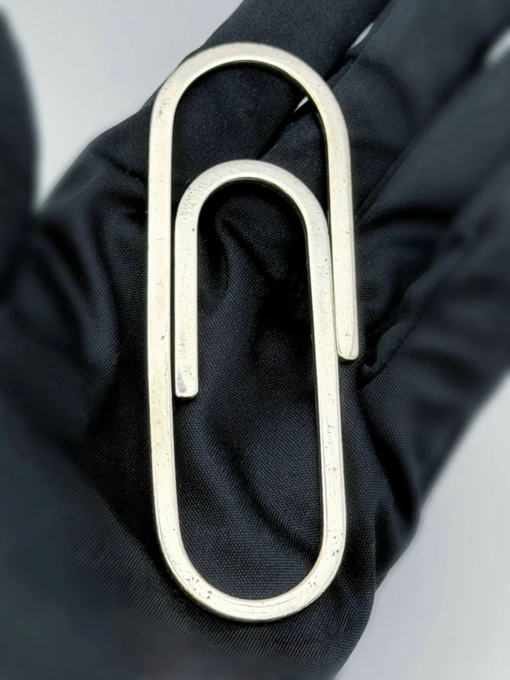 Vintage Tiffany & Co. 925 Sterling Silver Paperclip Money Clip Holder 3.5”
